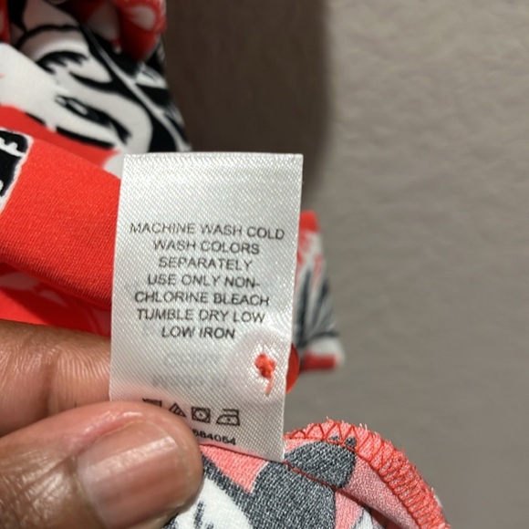 Jessica London Women’s Tropical Floral Rad White Black Women's Top 22W Vacay - Picture 5 of 10